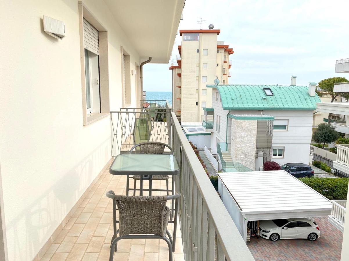 Appartamenti Cristina Carraro Immobiliare - Family Apartments Τζεσόλο Λίντο Εξωτερικό φωτογραφία